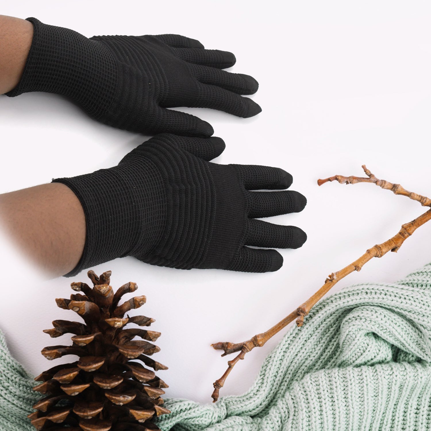 Small Hands, Big Protection: Heat Resistant, Cut-Proof Gloves