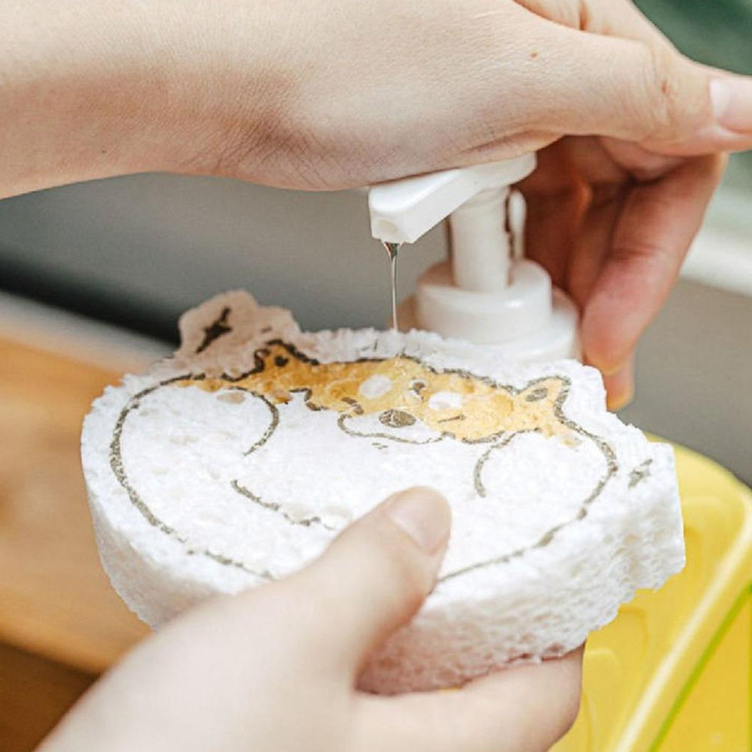 6428A Compressed Wood Pulp Sponge. Creative Cartoon Design Scouring Pad Dishwashing Absorbing Pad. Kitchen Cleaning Tool. 