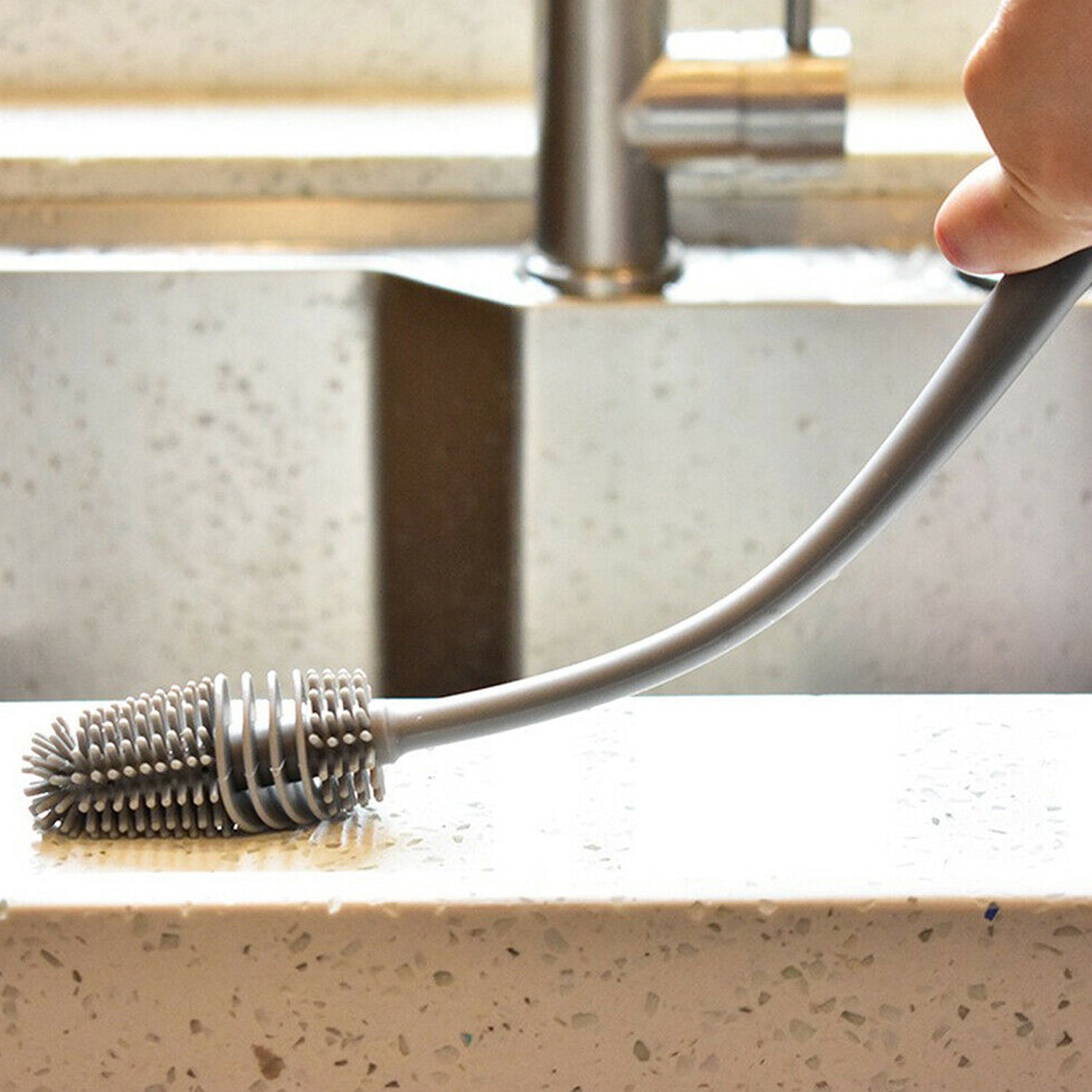 Multipurpose Bottle Cleaning Brush: Kitchen Tool