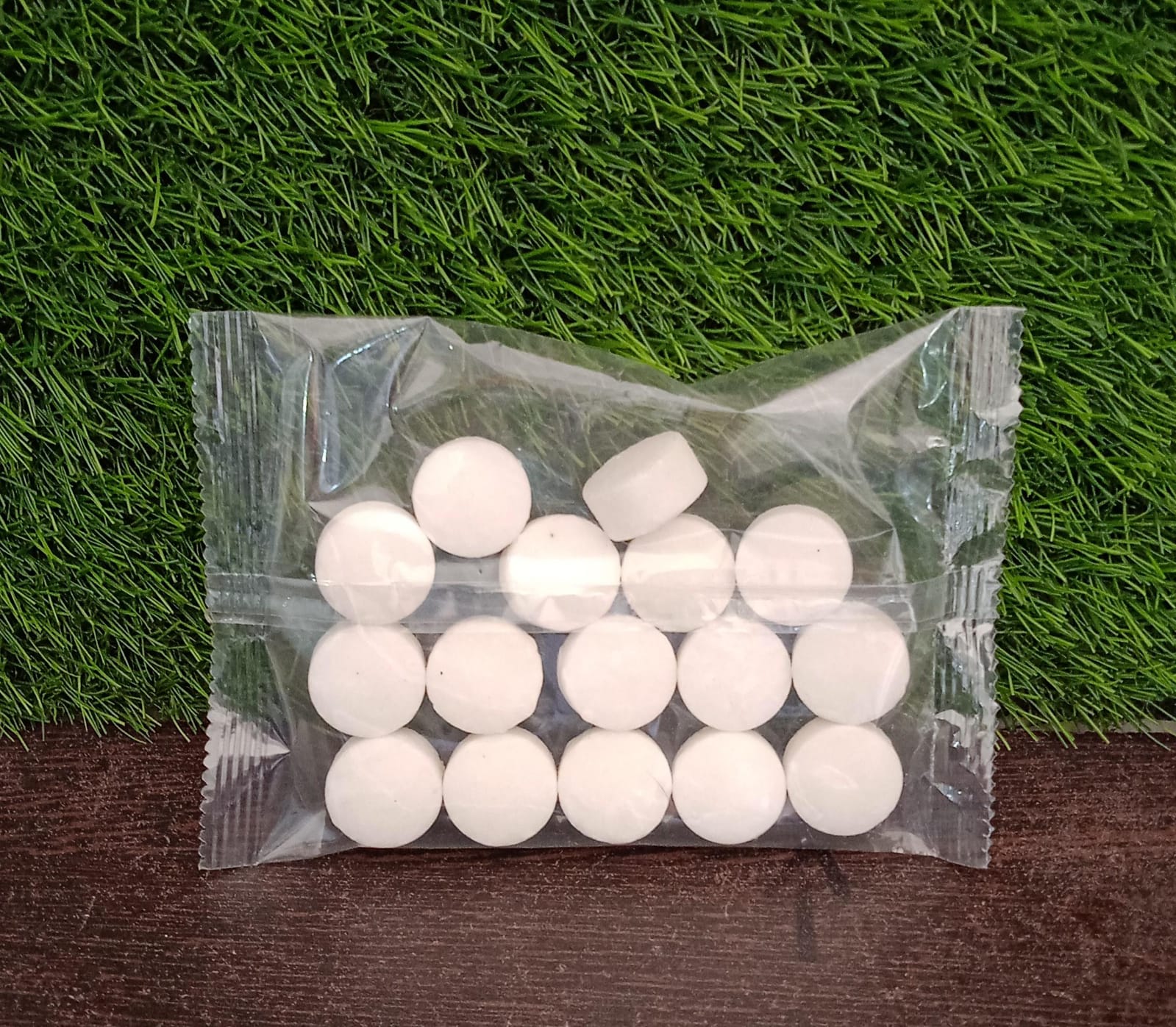 Naphthalene Balls White Colour (100 GMS)