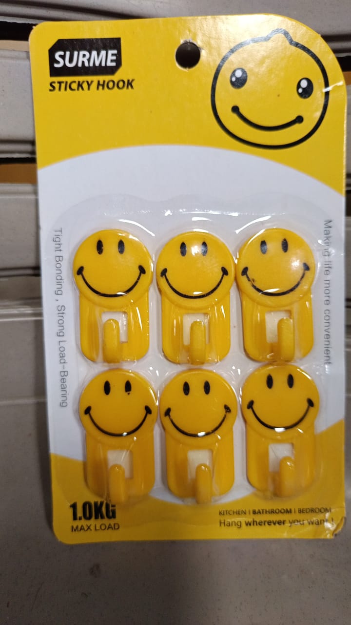 Plastic Self-Adhesive Smiley Face Hooks, 1 Kg Load Capacity (6pcs)