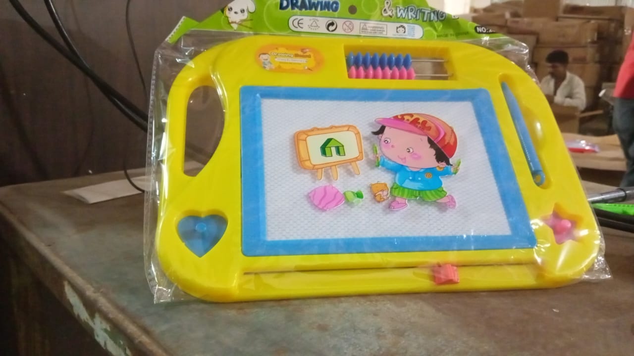 Magic Sketch Slate Board for Kids (1 Pc / 31 × 22 Cm)